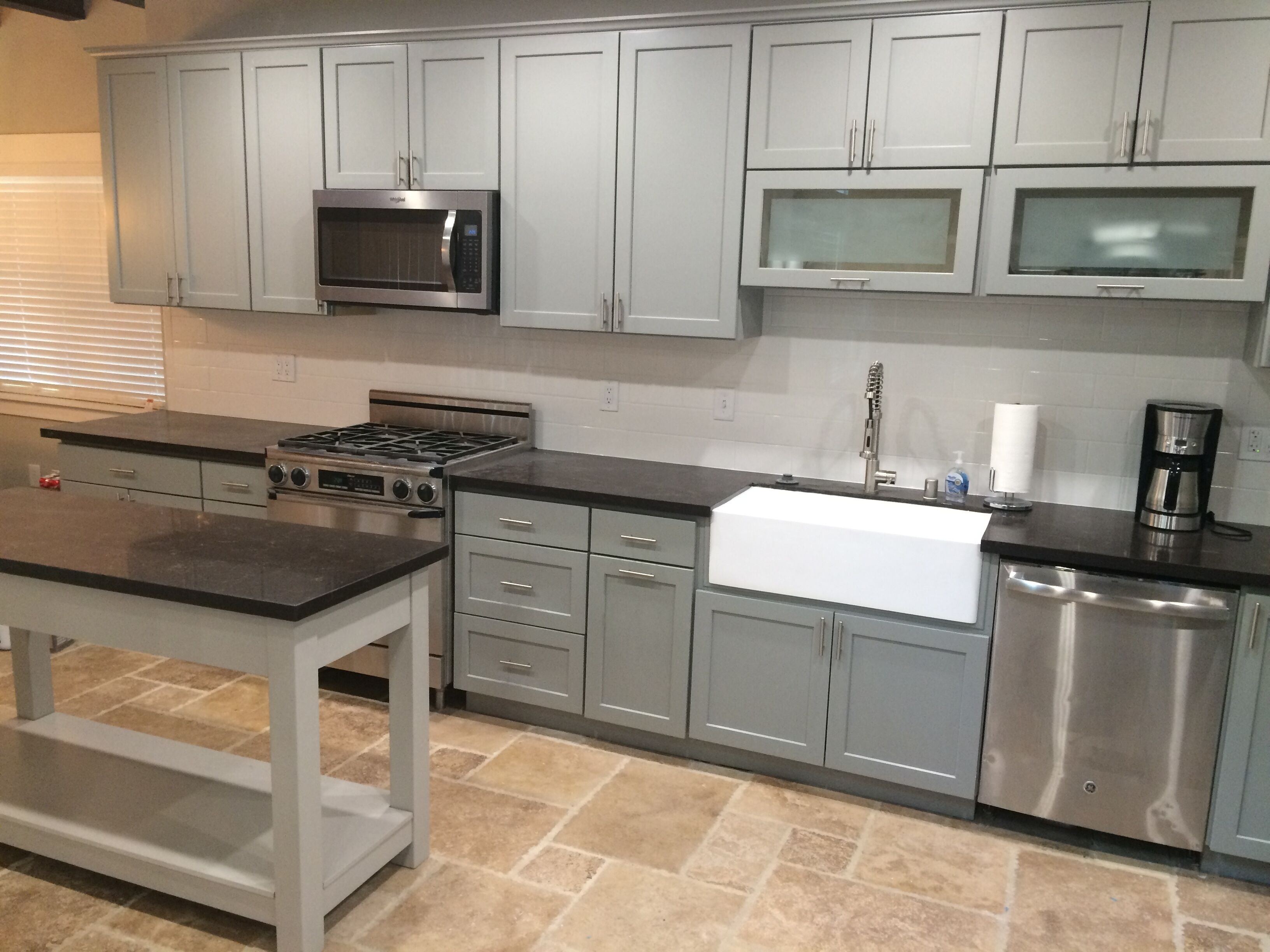 WaterFront Beauty w/Dock! Clean & Comfortable! Monthly Rental Upon Availability!