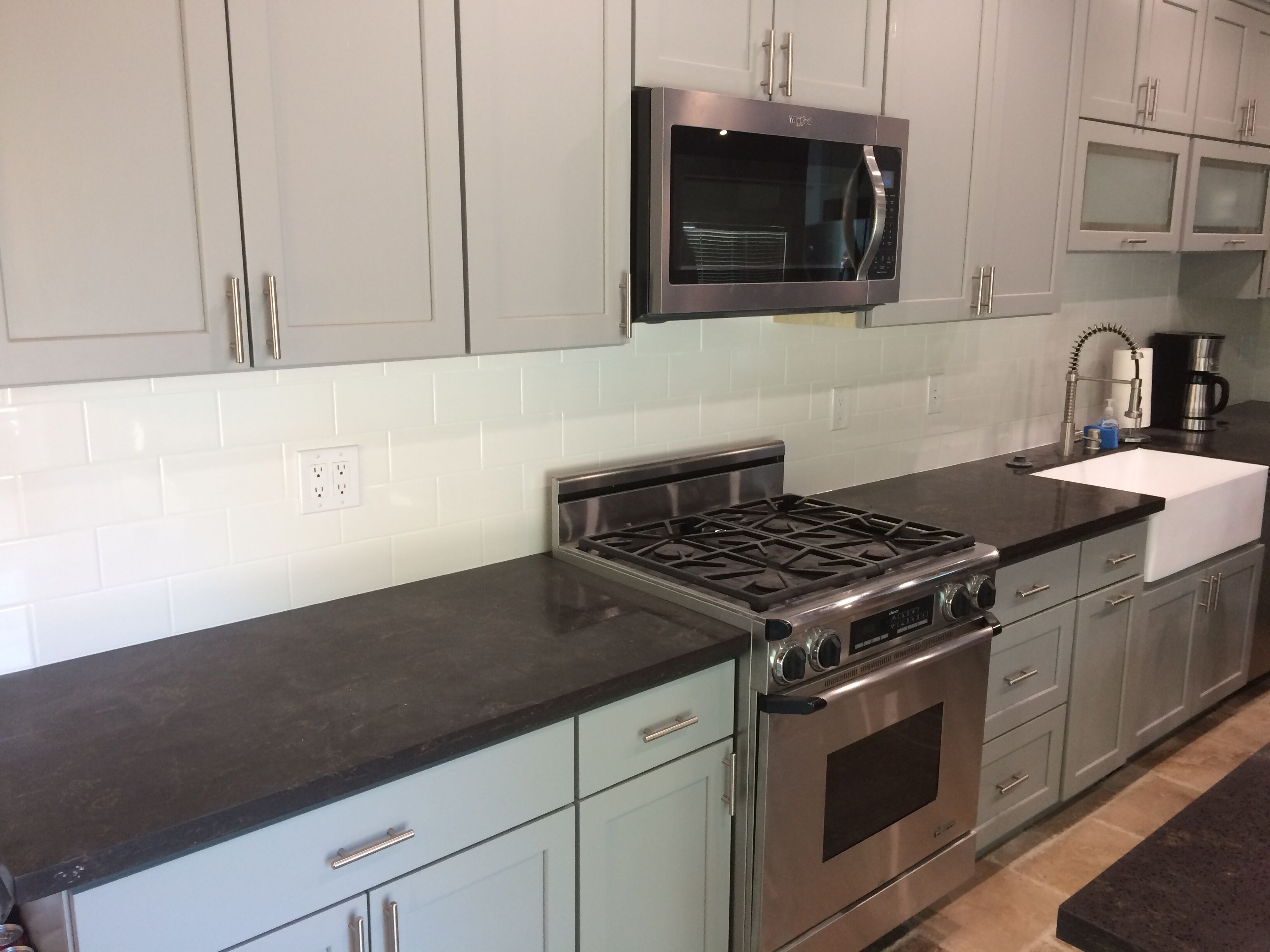 WaterFront Beauty w/Dock! Clean & Comfortable! Monthly Rental Upon Availability!