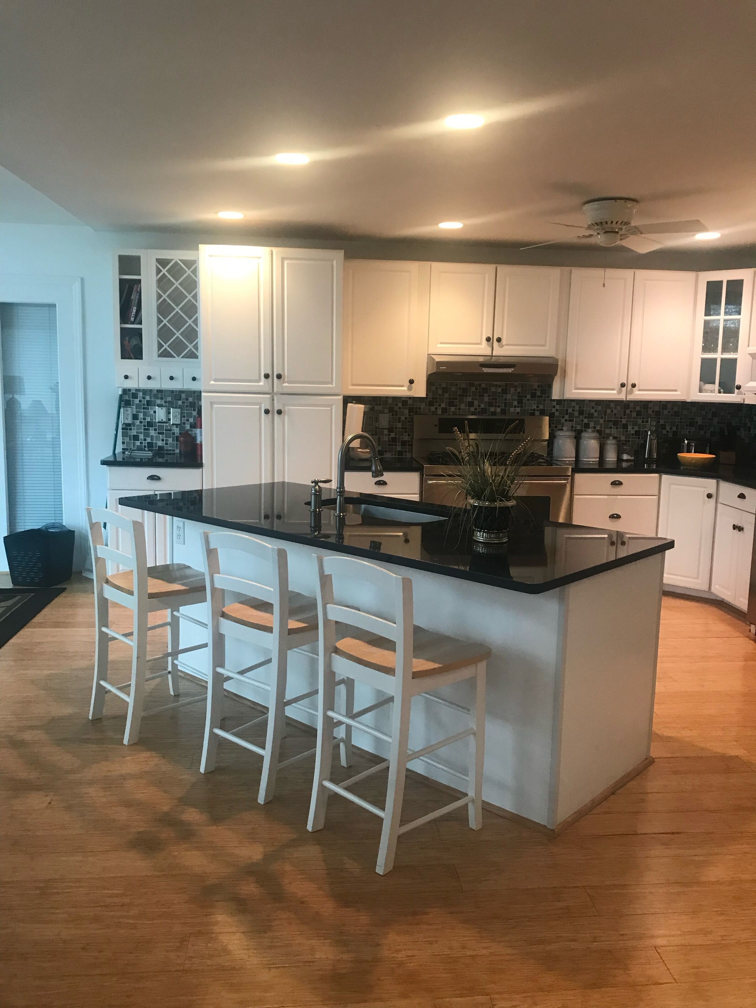 Luxury Lakefront Living with the Comforts of Home