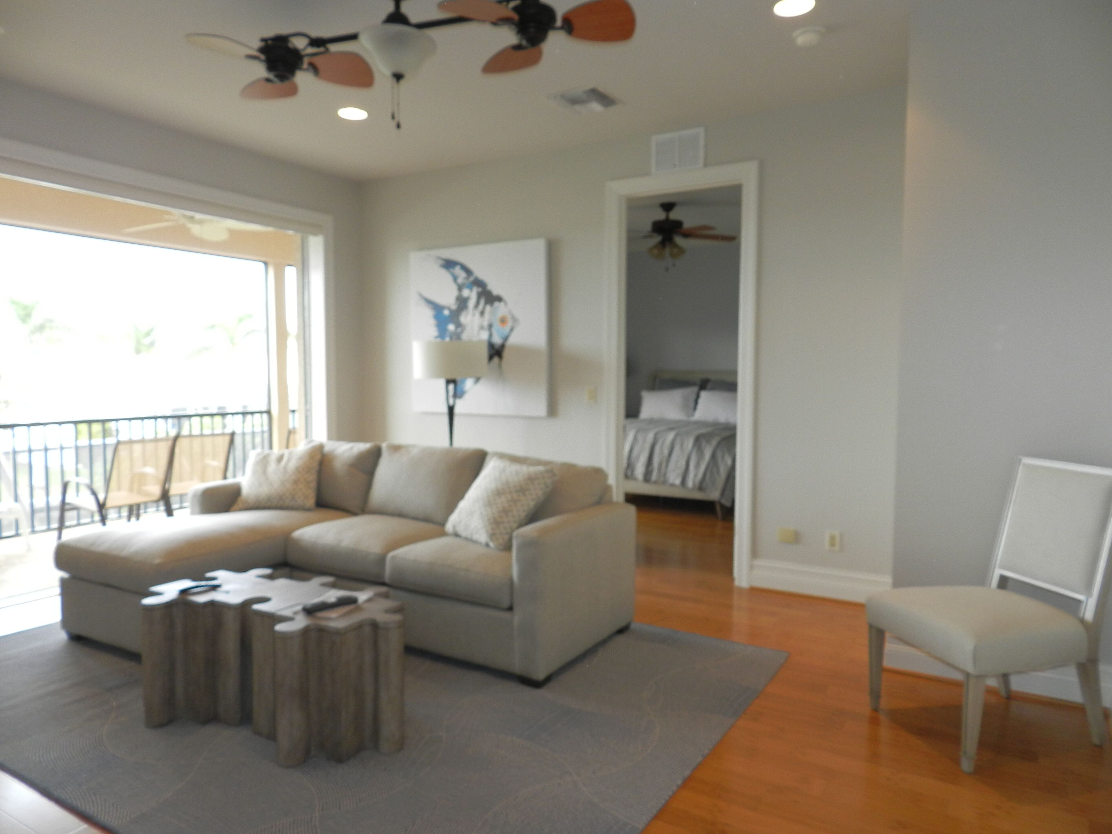 Luxury, 5 Bdrm, 6 Bath, Walk To Tigertail Beach, Pool/Hot Tub,