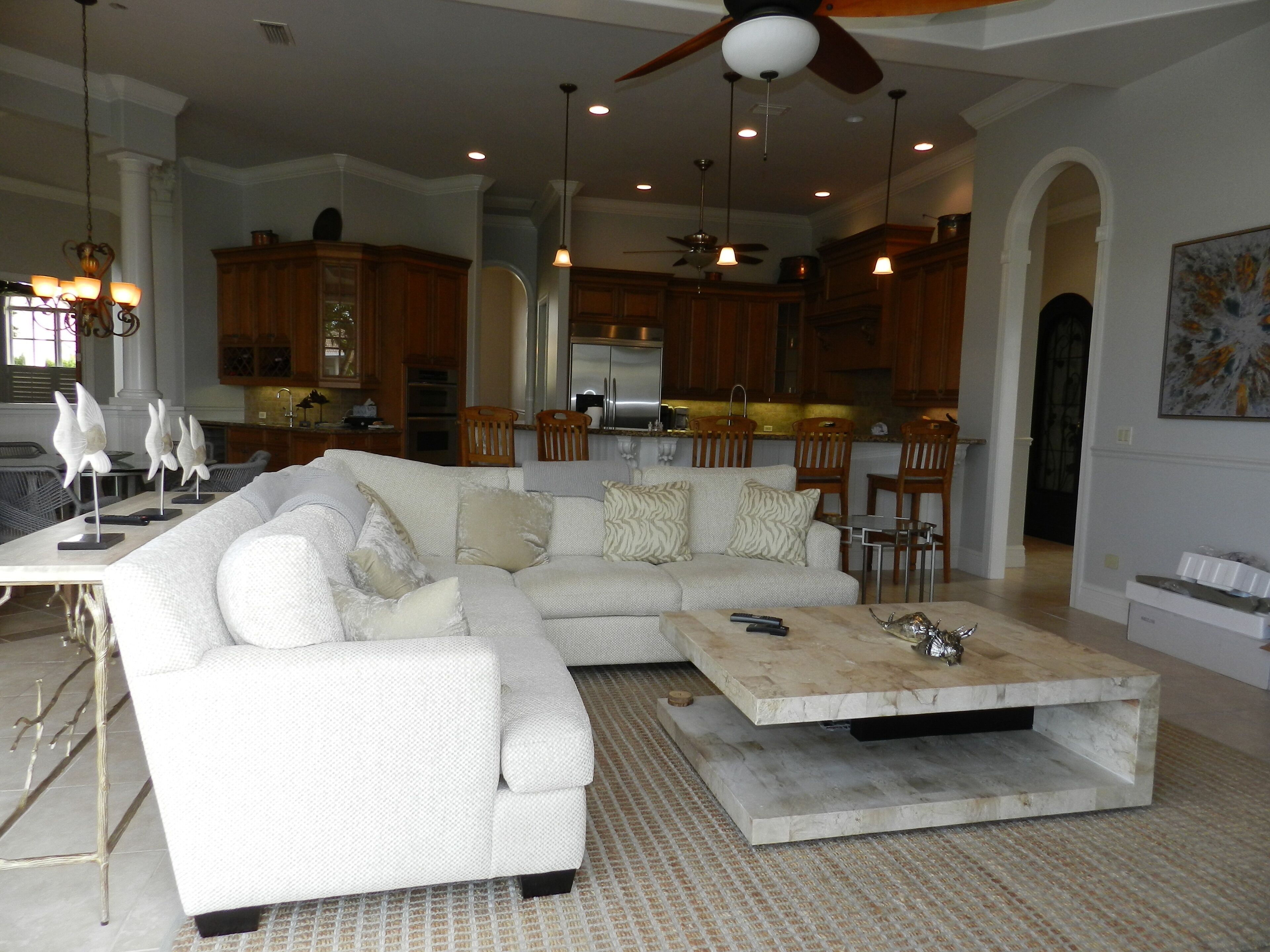 Luxury, 5 Bdrm, 6 Bath, Walk To Tigertail Beach, Pool/Hot Tub,