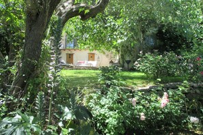Jardines del alojamiento