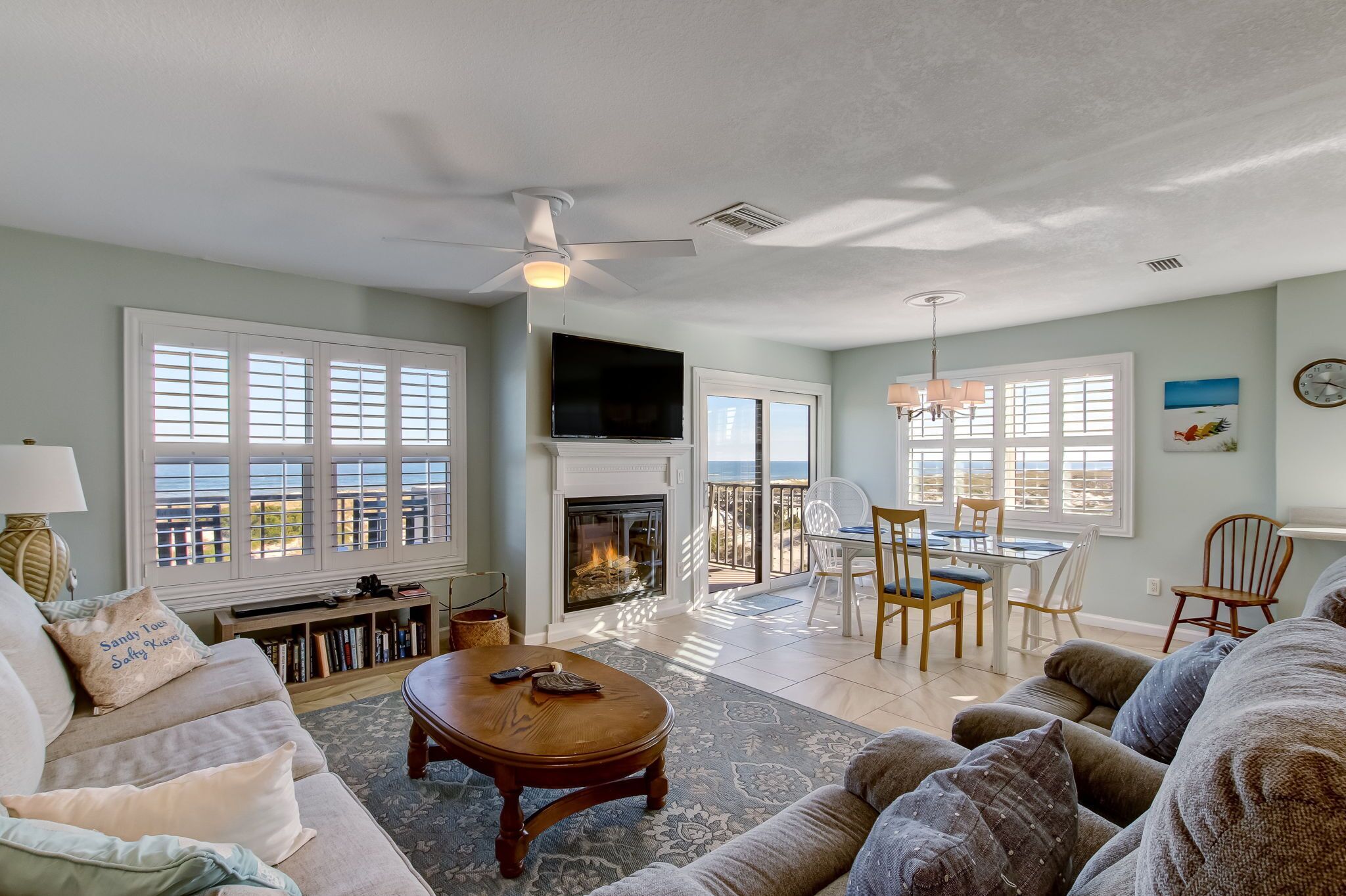 Flat-screen TV, fireplace