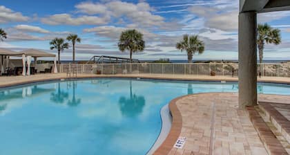 Lujoso frente al mar Sailmaker 3 dormitorios Townhome con impresionantes vistas