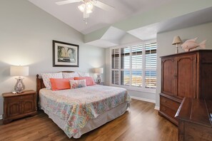 3 makuuhuonetta, silitysrauta/-lauta, Wi-Fi, vuodevaatteet