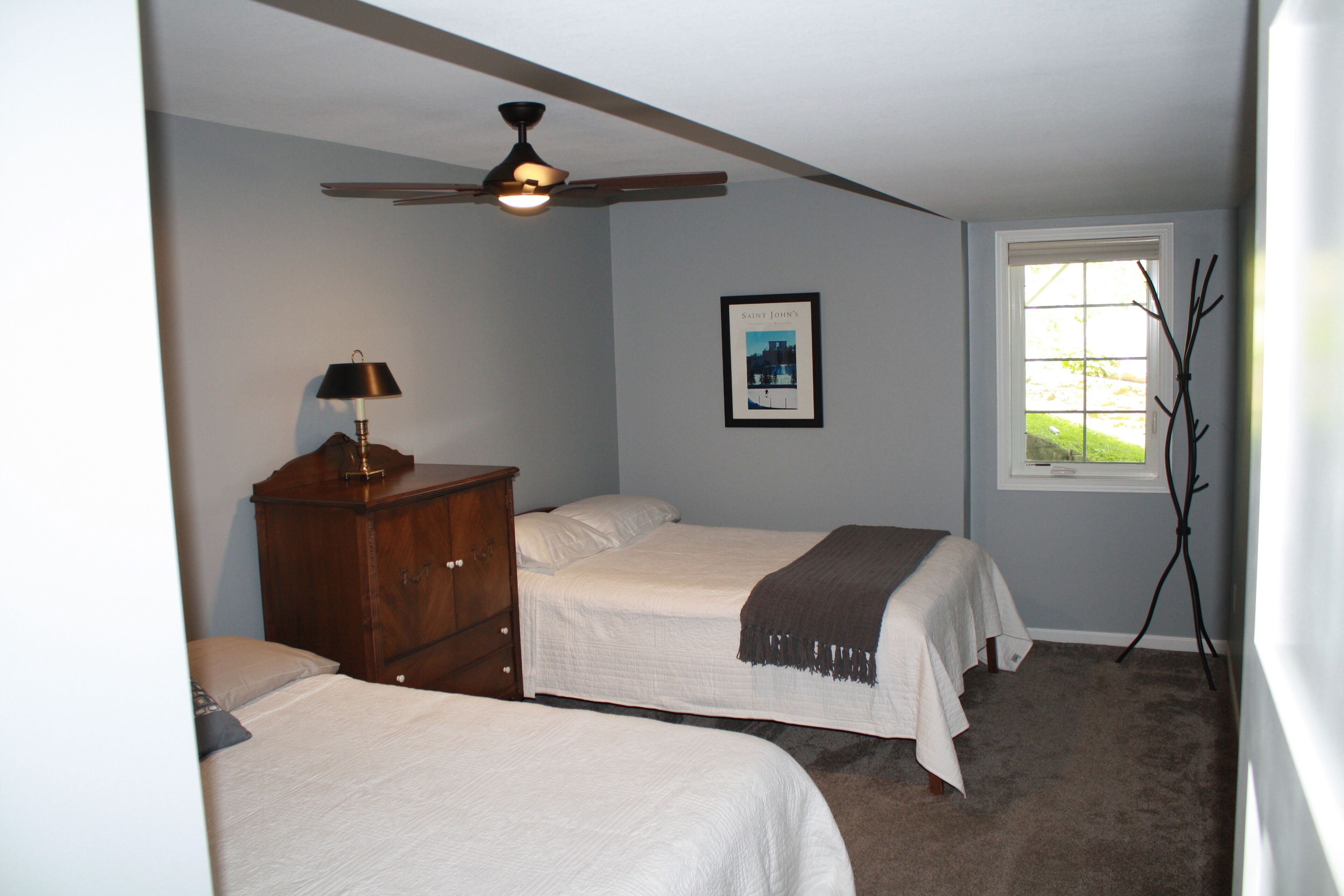 Secluded Home - Views of Mississippi River remote location 15 min from La Crosse