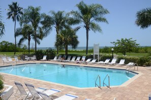 Beheizter Pool