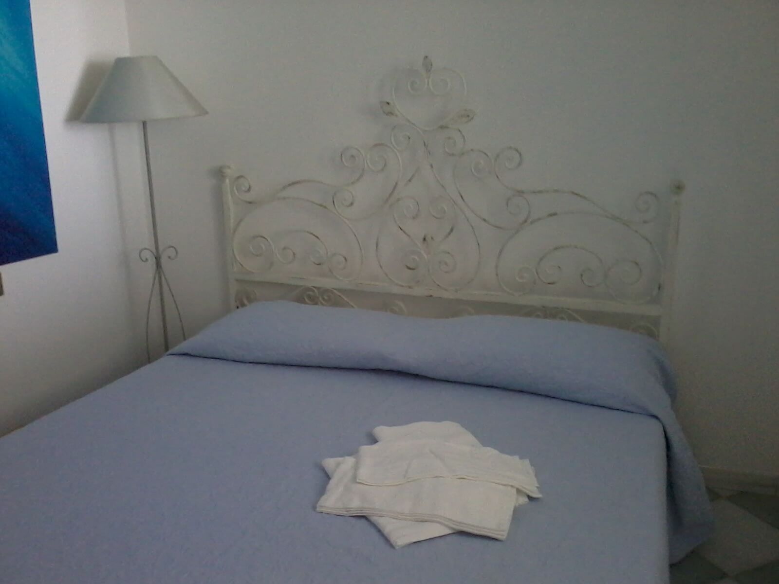 Snow White's Sea View over the 5 Lands