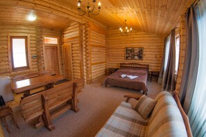 Comfort Quadruple Room | Iron/ironing board, free cribs/infant beds, rollaway beds, free WiFi - Ryabinovie Busy Guest House (Kamennomostskiy)