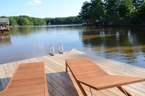Property grounds - Amazing Views at Dragonfly! HOT TUB! Kayaks, BOUNCER w Slide, SUP's, Fire Pit!  (Bracey)