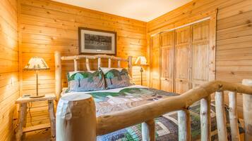 2 habitaciones, tabla de planchar con plancha y cuna de viaje