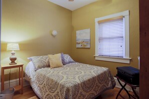 3 habitaciones, tabla de planchar con plancha y wifi gratis 