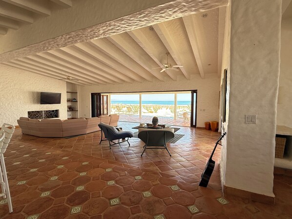 Interior - Beachfront, La Ribera,  Sea of Cortez, Costa Palmas, 4 Seasons, East Cape (La Ribera)
