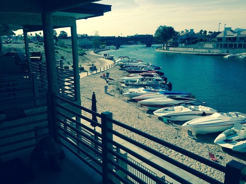 Kings View Spectacular Beachfront !  15 ft from the Water  #101