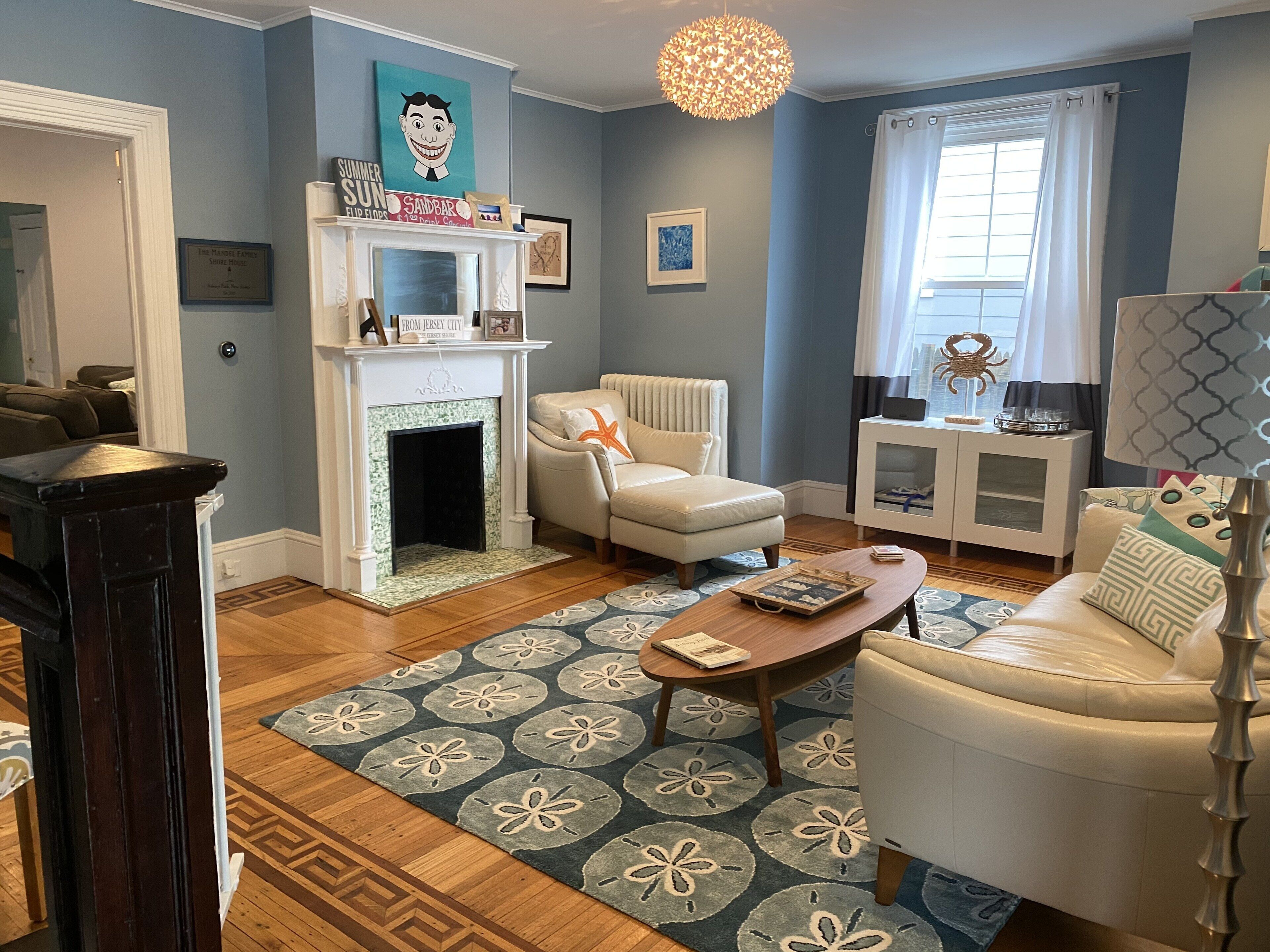 Beautiful Victorian Two Blocks From beach in-ground pool & parking  #2022-0163