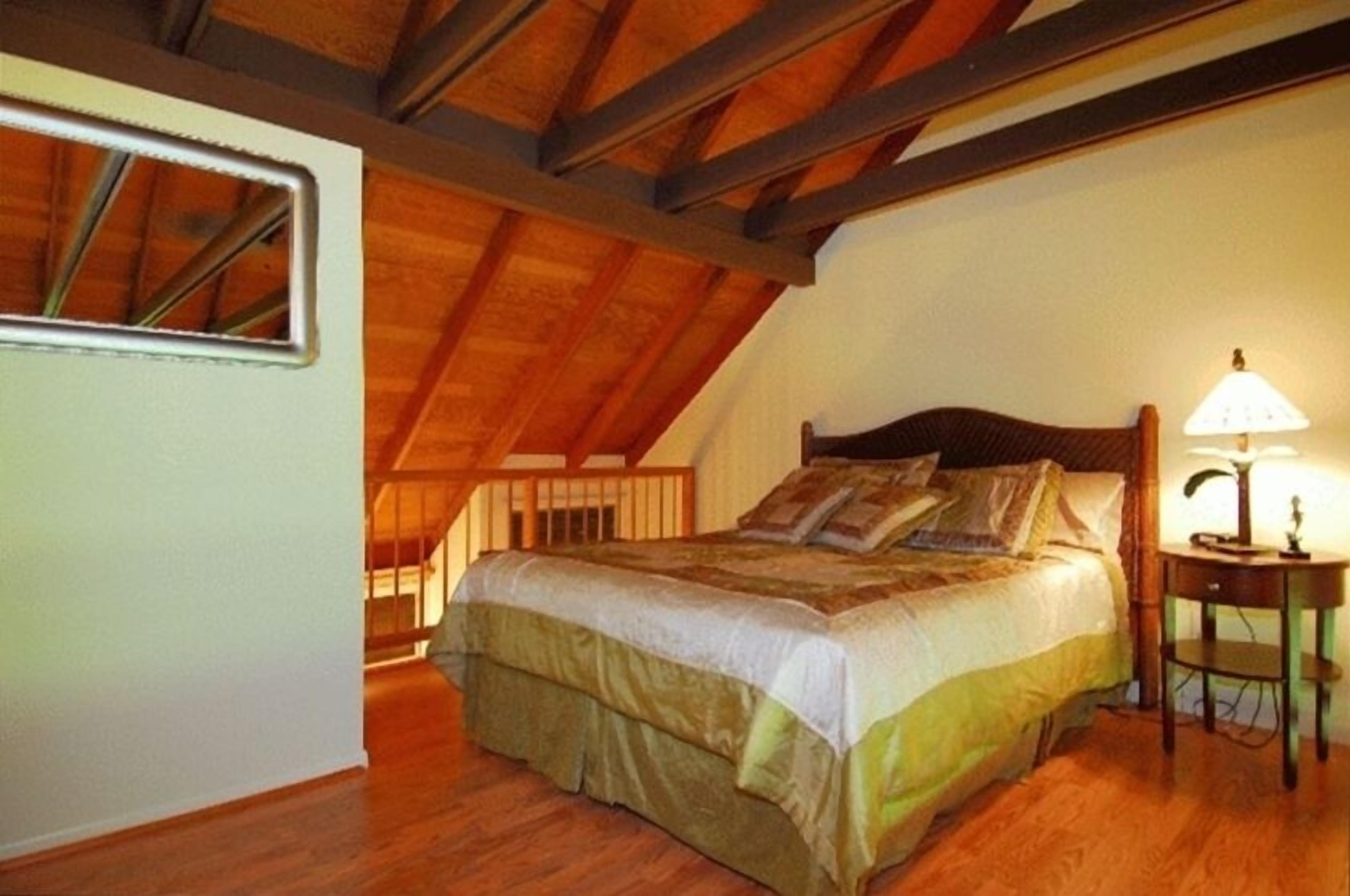 Fantastic  Sunset and Ocean View/ Special Rates!