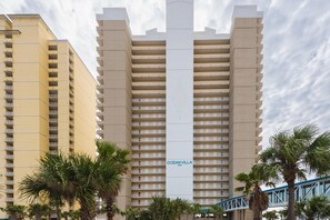 Exterior - ~Stunning 19th Floor Ocean Villa 2B/2B Condo W/FREE Beach Chairs/Umbrella~ (Panama City Beach)
