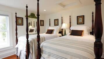 8 makuuhuonetta, työpöytä, silitysrauta/-lauta, ilmainen Wi-Fi