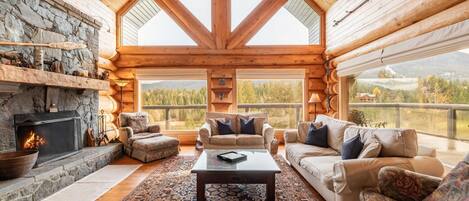 LCD TV, fireplace, stereo