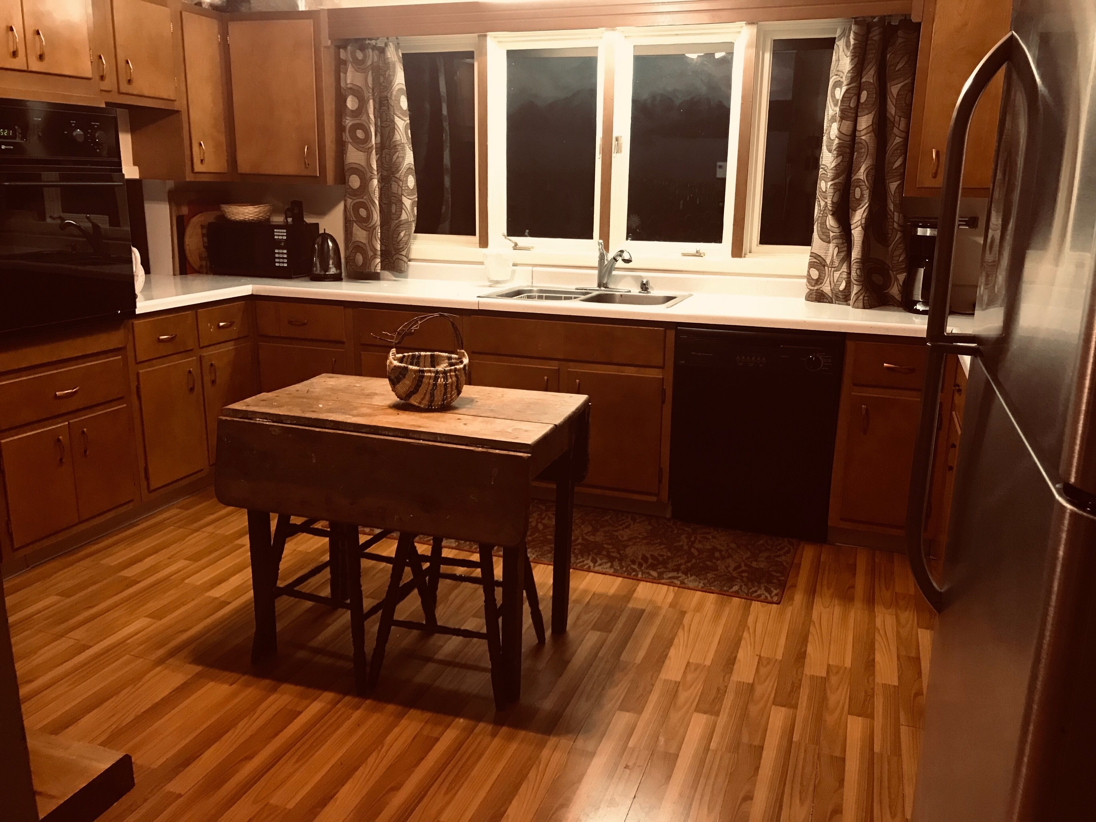 Mountain View Retreat - Close to all year round activities