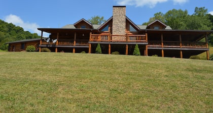 Bear Trail Lodge - Potter County Vacation Home