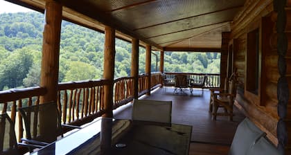 Bear Trail Lodge - Potter County Vacation Home