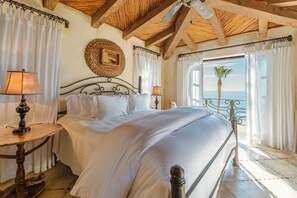 6 bedrooms, iron/ironing board, travel cot, free WiFi