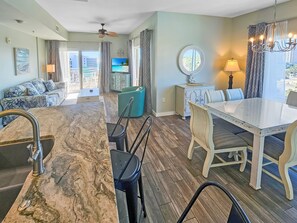 Fernseher, DVD-Player, Stereoanlage