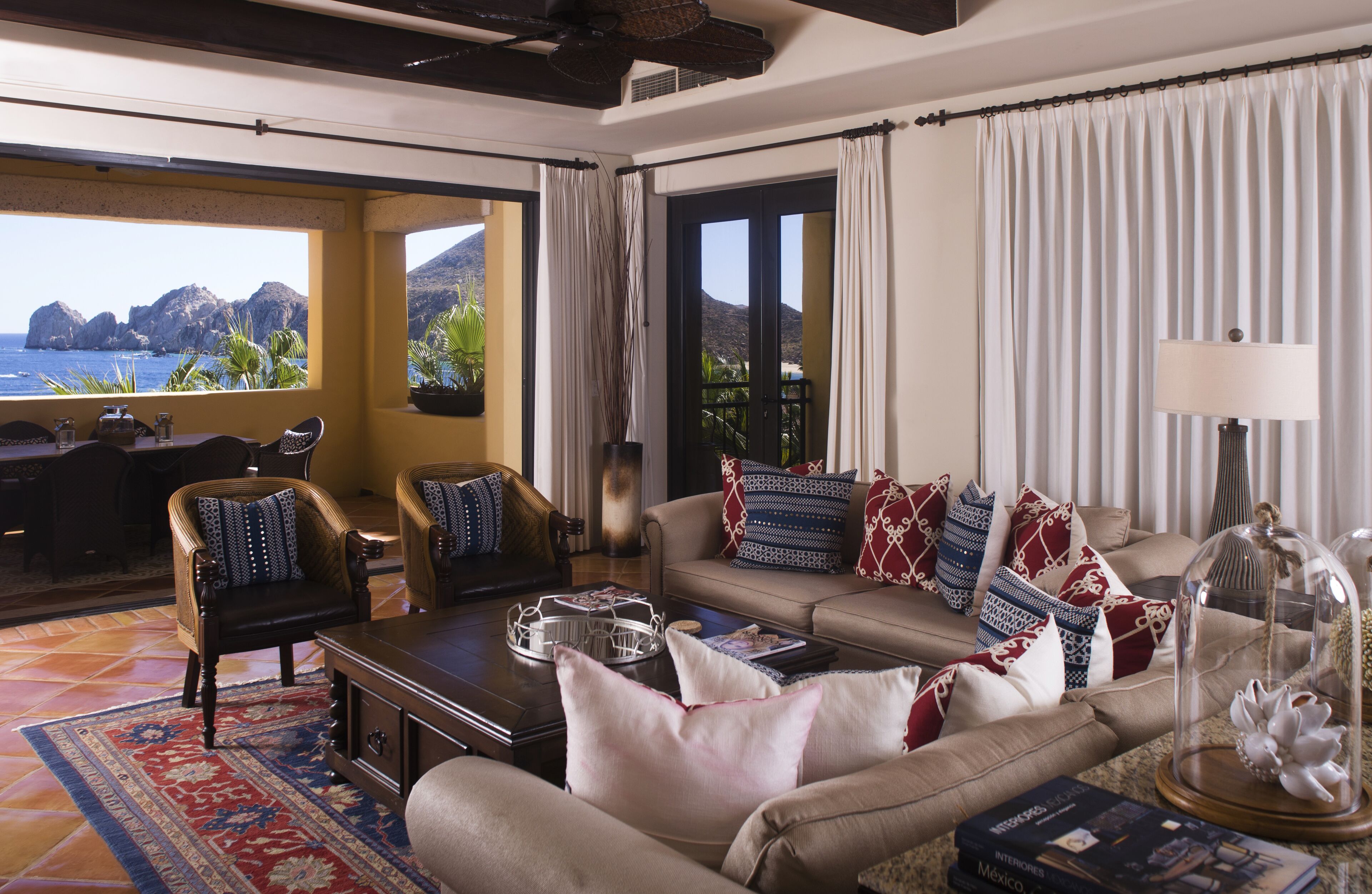 Fantastic Views! 3BR can rent as 2BR