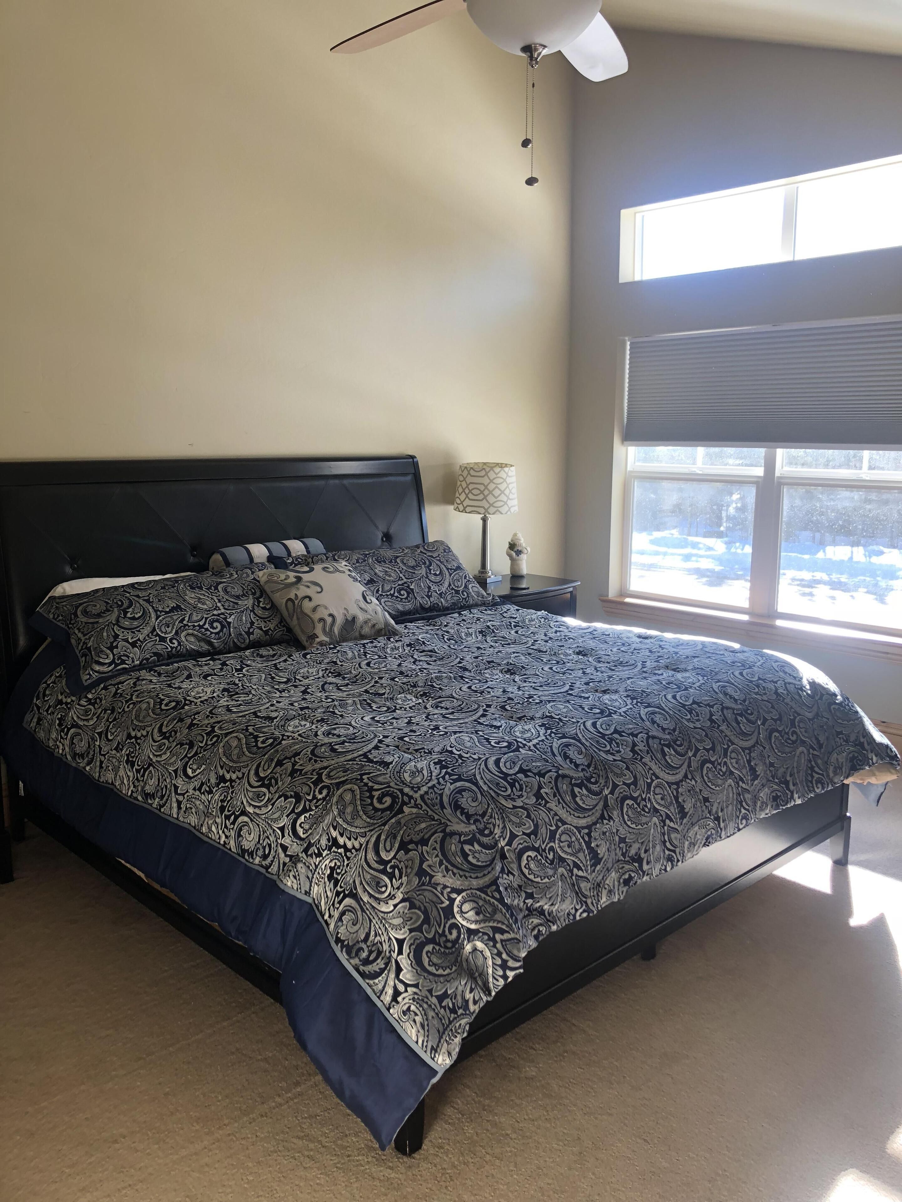 Main St, Frisco, CO, Copper Shuttle, Mount Royal