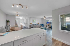 Interior - Sea Beach House 14-C Ocean side 3 bedroom private townhouse pet friendly (ST. AUGUSTINE)