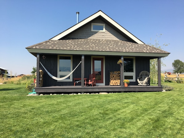 Exterior - Charming Mountain Home on 2 Acres in picturesque Victor, ID #680tetonvalley (Victor)