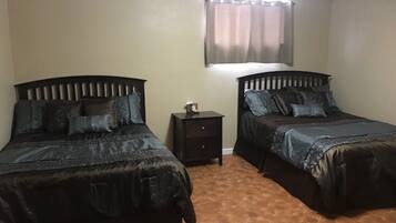 4 chambres, fer et planche Ă repasser, Wi-Fi gratuit, draps fournis