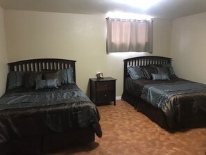 4 chambres, fer et planche à repasser, Wi-Fi gratuit, draps fournis