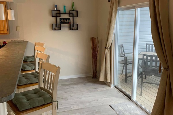Breakfast Bar with brand new flooring