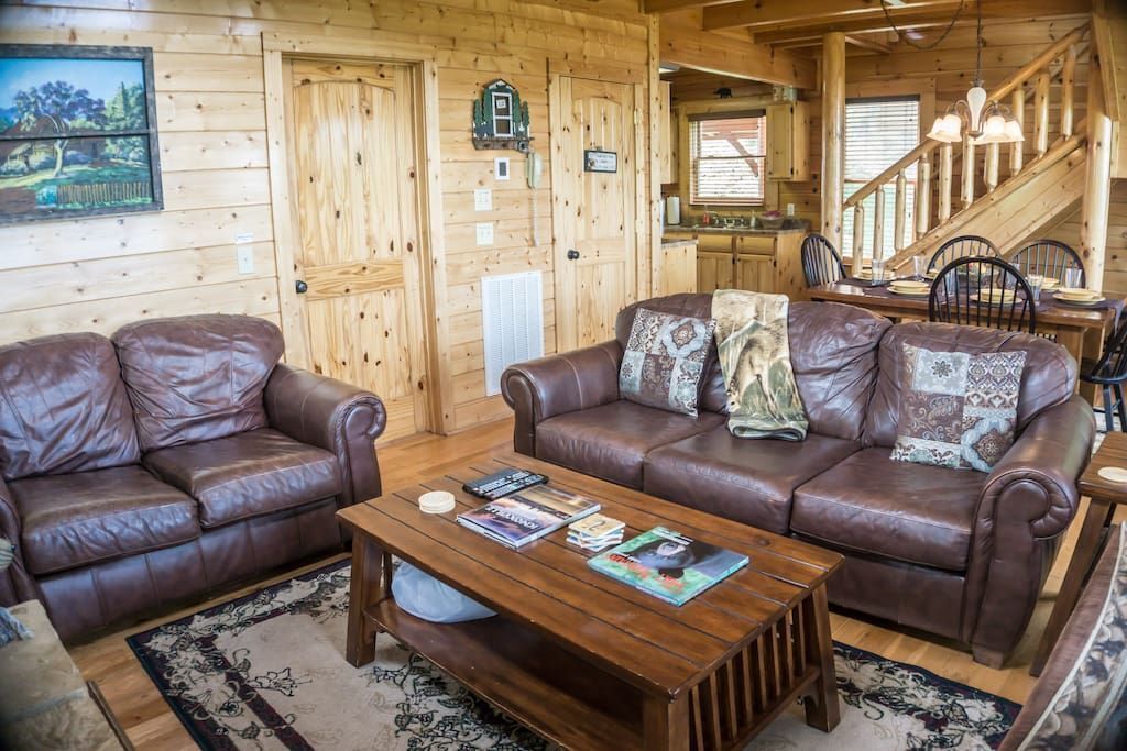 Smart TV, fireplace, video games, DVD player