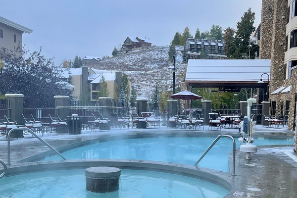 Piscina interna, piscina externa