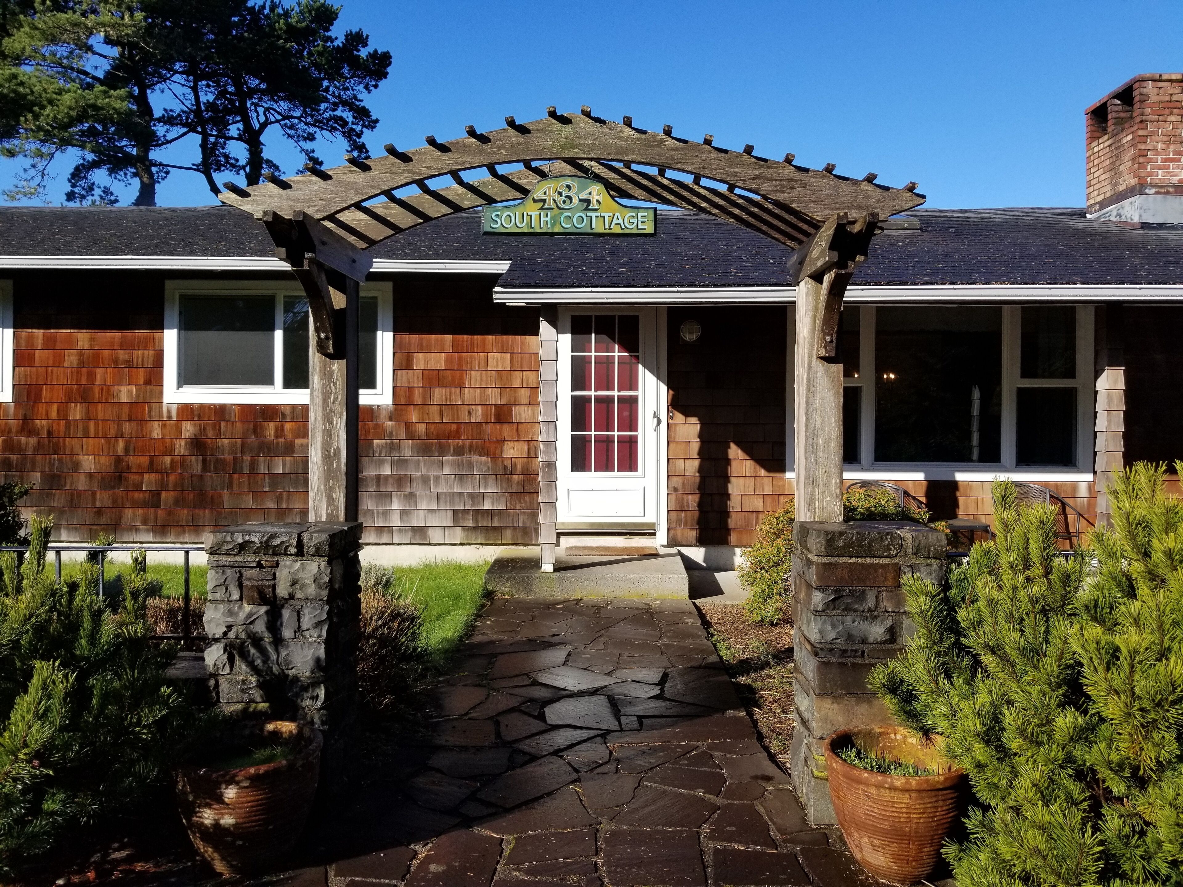 Comfortable Gearhart Retreat - Family Friendly, Super location, Newly remodeled