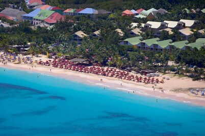 Quiet luxury Villa "Anyway...Orient Bay !" 1'  to beach,private pool, cistern 8+