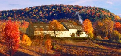 10min. to CDP -- "Resort-Like-Property" --  Heated Pool -- 6min. to Coop-Village