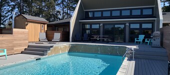 Private Executive Home with Pool, Pickleball Court, and Sauna.