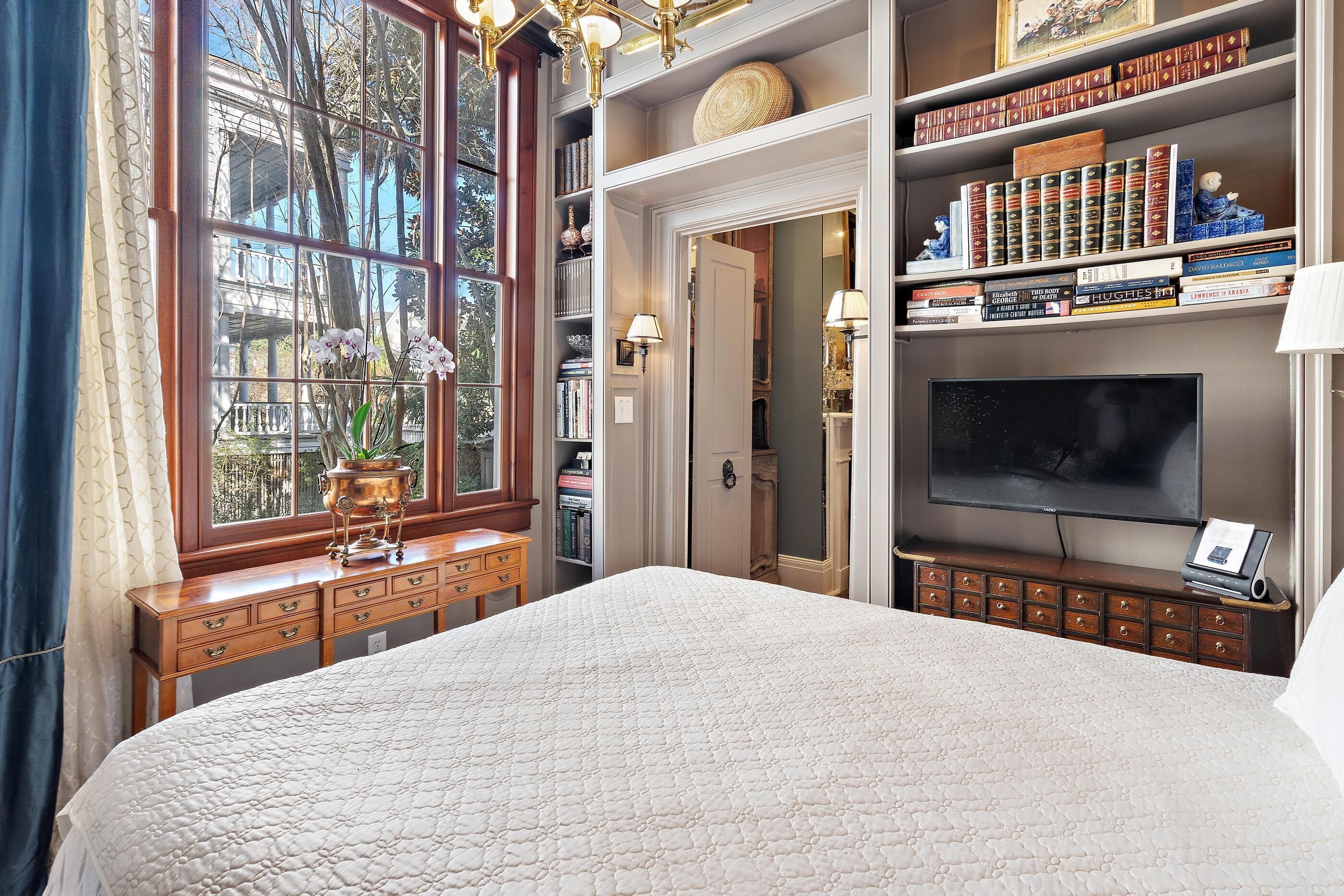 Interior Designer's Historic Guest Retreat