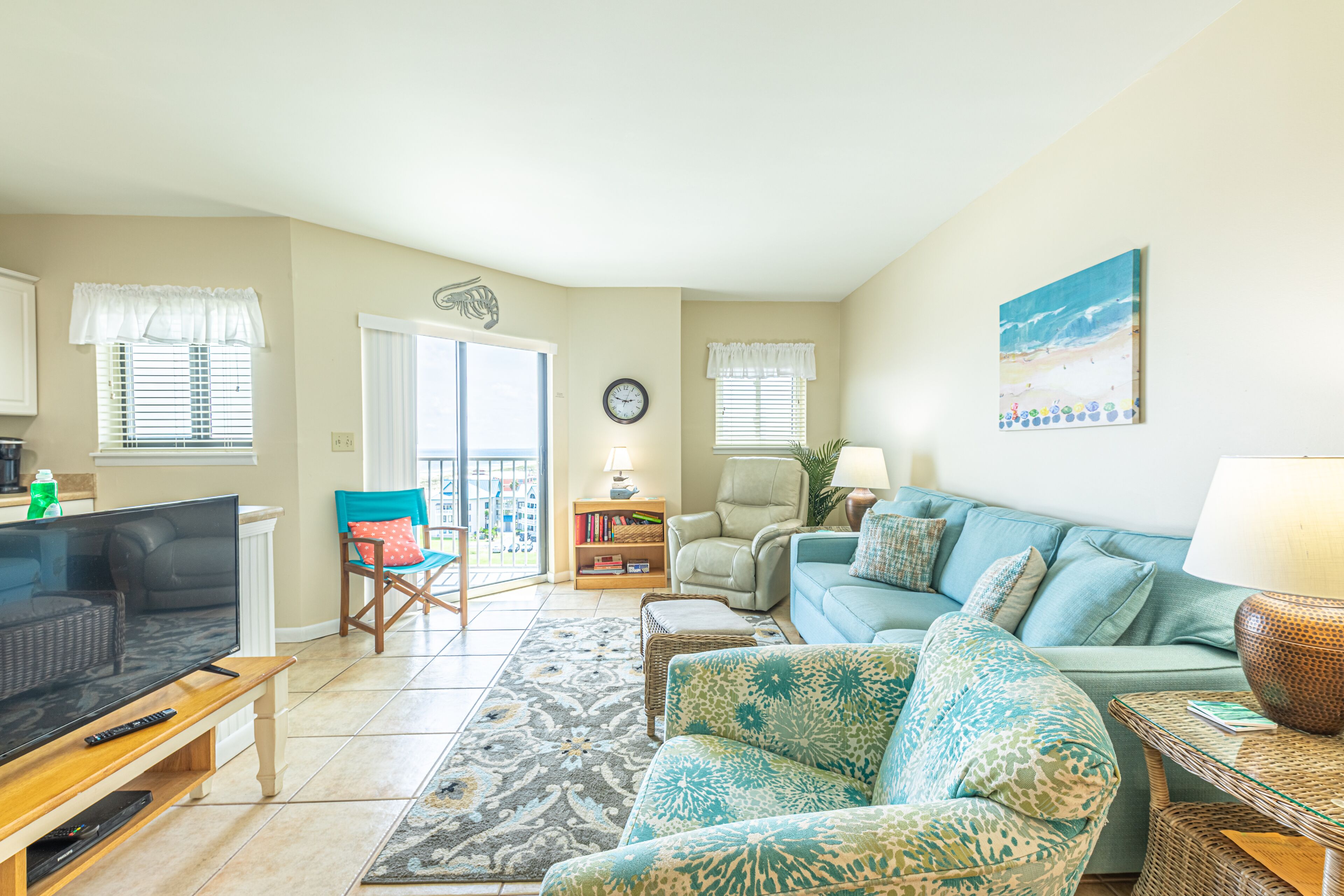 Spectacular 2 Bedroom Gulf Front Condo! Indoor Pool! Jan 1-Feb 12, is Available!