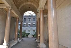 Property grounds - Duplex Apartment With Old World Charm (New York)