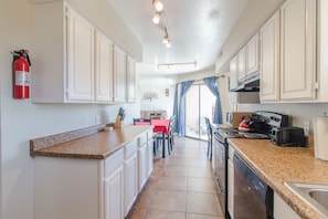 Fridge, microwave, oven, stovetop - Temple Place #2 is a family friendly & convenient home located in town! (Vernal)