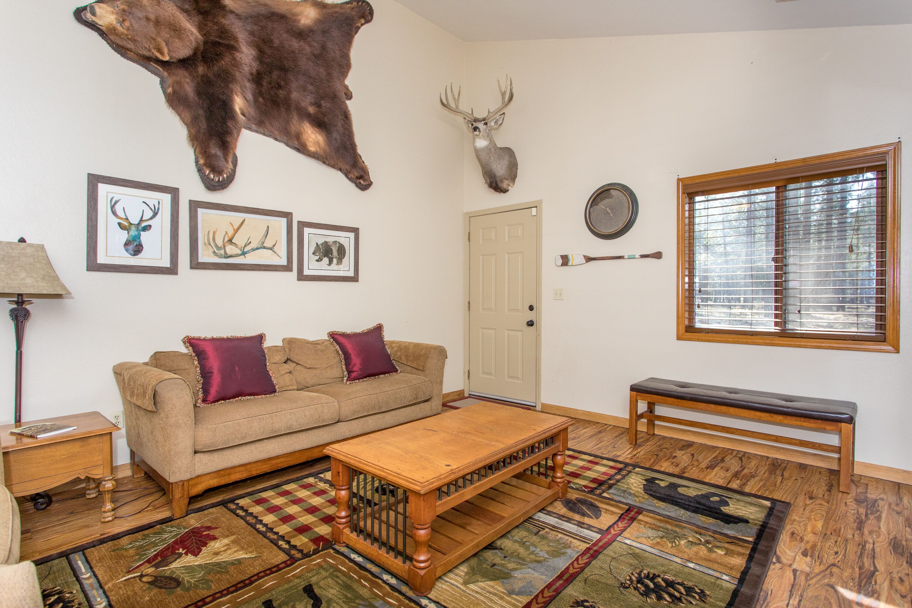  One of a kind property in flagstaff It is a Cabin on 10 acres with bunkhouse