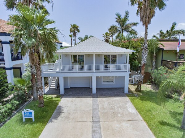 Exterior - Modern, Dog-Friendly Home with Private Pool! Near Beach! (South Padre Island)