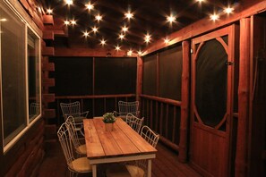 Dining - Secluded Rustic-Modern Log Cabin w/ Hot Tub, Private Creekside Escape (Ferryville)
