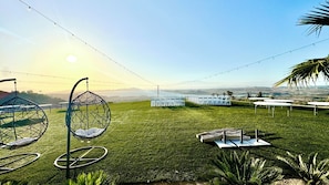 Terrace/patio - Highest reviewed property in the area - best view of  your life! (Lake Mathews)