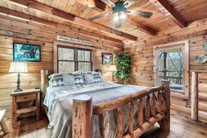 2 室のベッドルーム、アイロン / アイロン台、WiFi (無料)、ベッドシーツ